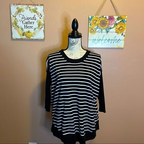 J Crew small black and white sweater - Picture 1 of 8